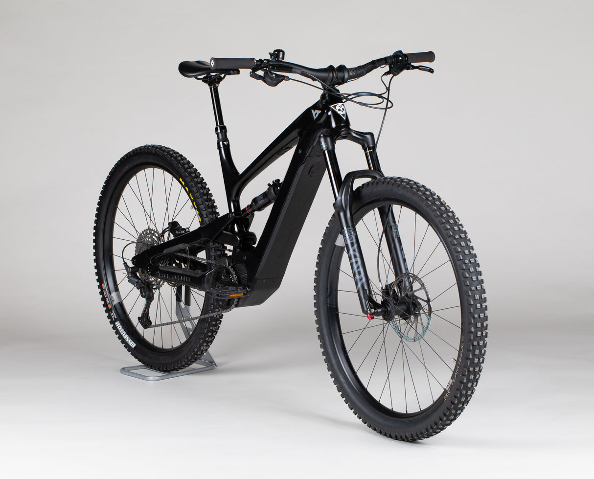 YT Industries Decoy Core 2 - käytetty sähköpyörä 171-183 cm ajajalle