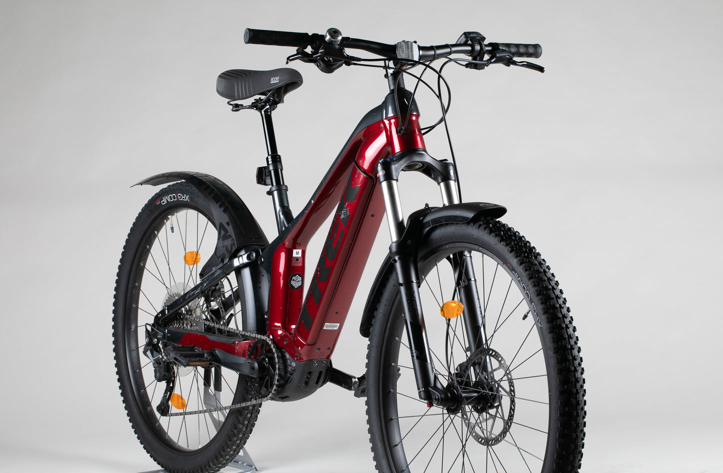 Trek Powerfly FS 4 - käytetty sähköpyörä 168-179 cm ajajalle