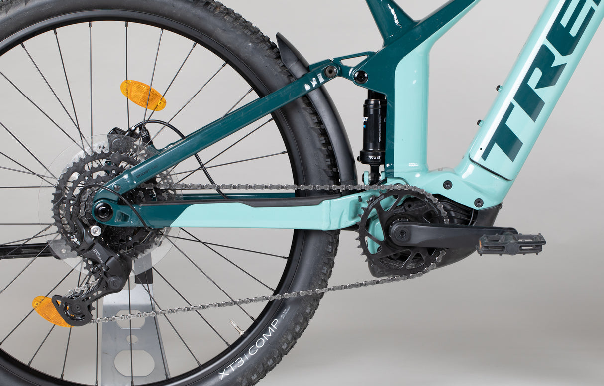 Trek Powerfly FS 4 - käytetty sähköpyörä 165-176 cm ajajalle