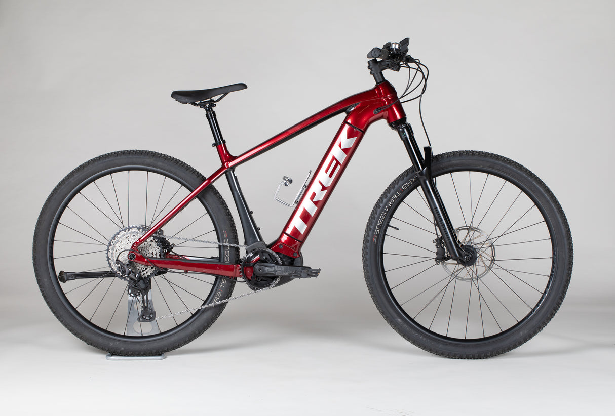 Trek Powerfly 7 - käytetty sähköpyörä 177-188 cm ajajalle