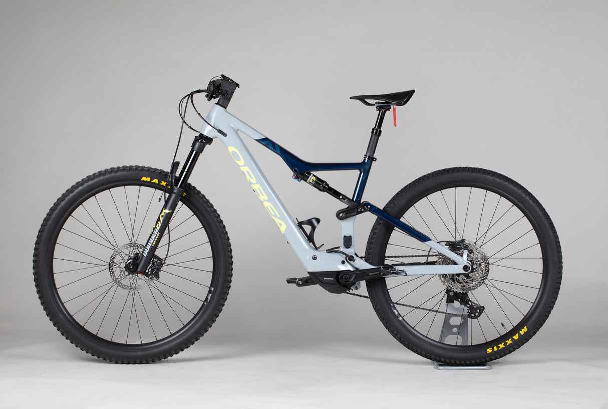 Orbea Rise H30 - käytetty sähköpyörä 170-185 cm ajajalle