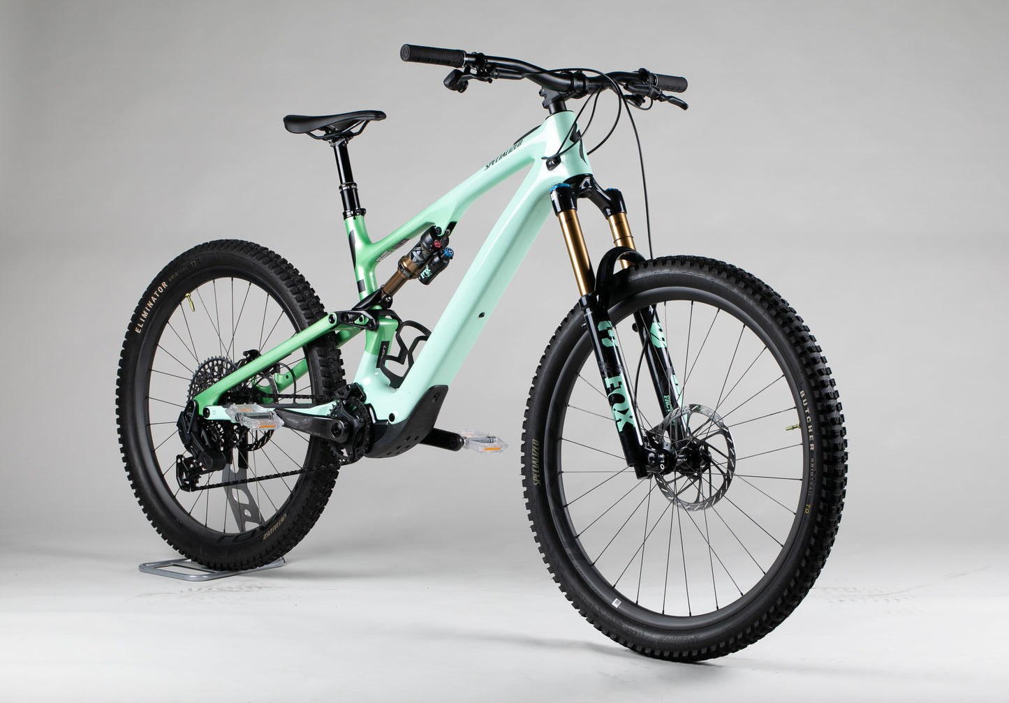 Specialized Turbo Levo SL Pro - käytetty sähköpyörä 178-193 cm ajajalle