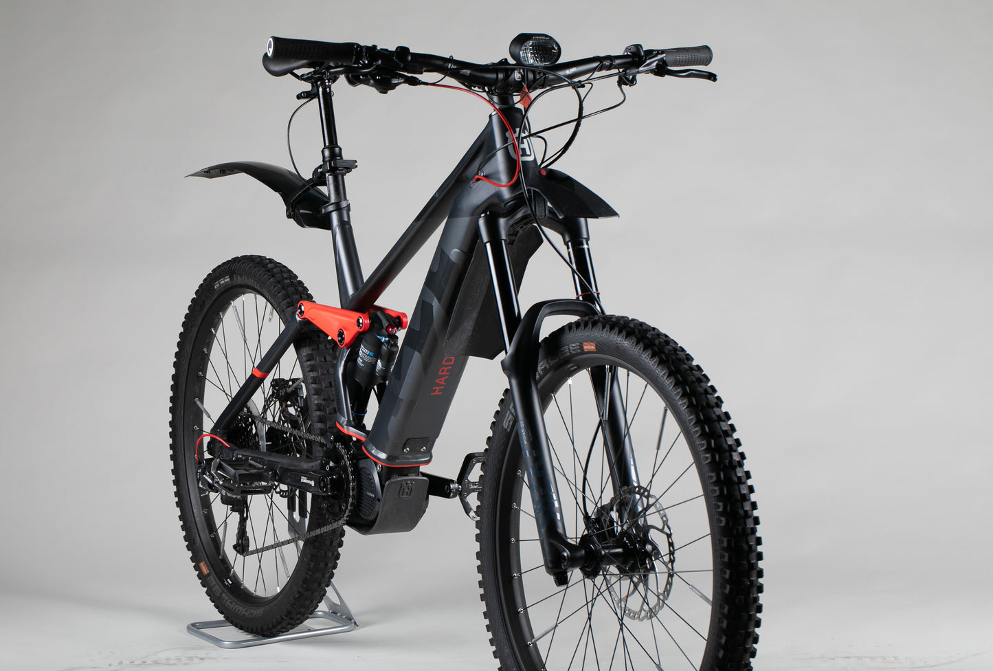 Husqvarna Hard Cross HC7 - käytetty sähköpyörä 175-185 cm ajajalle