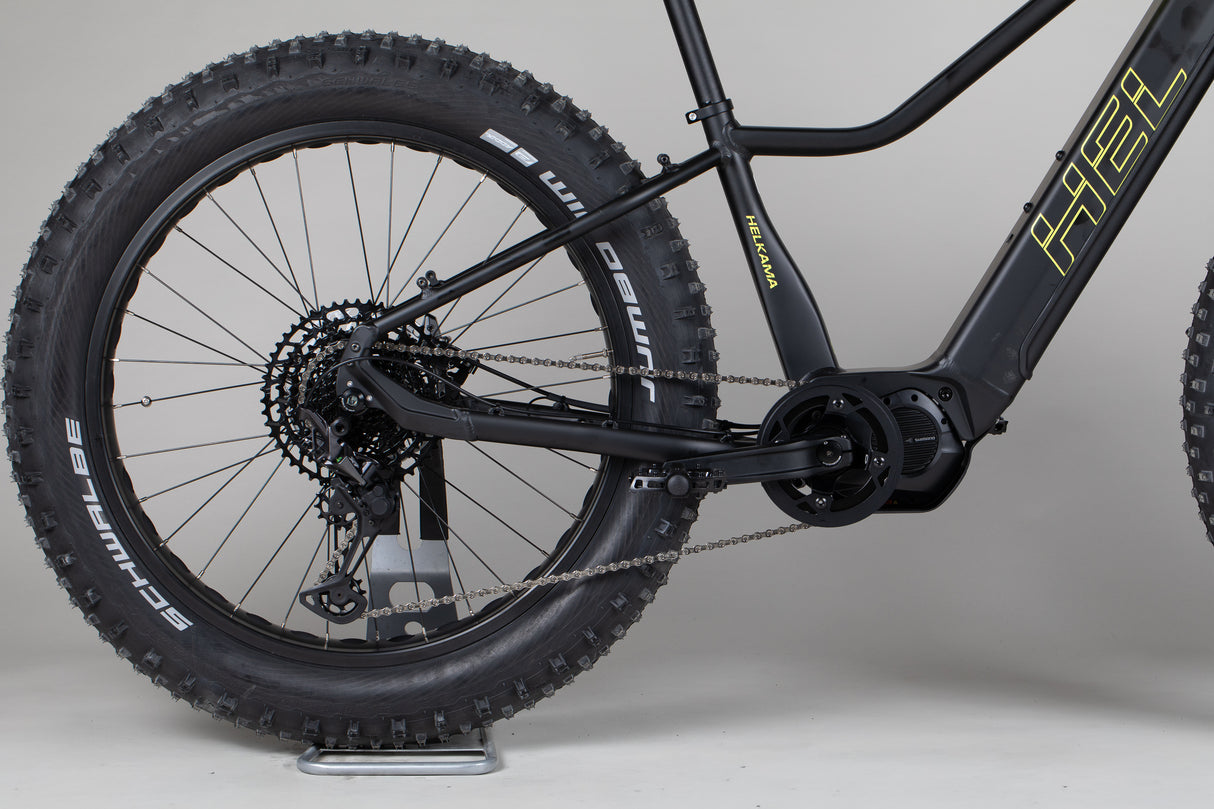 Helkama FE12S - outlet-sähköfatbike 150-170 cm ajajalle