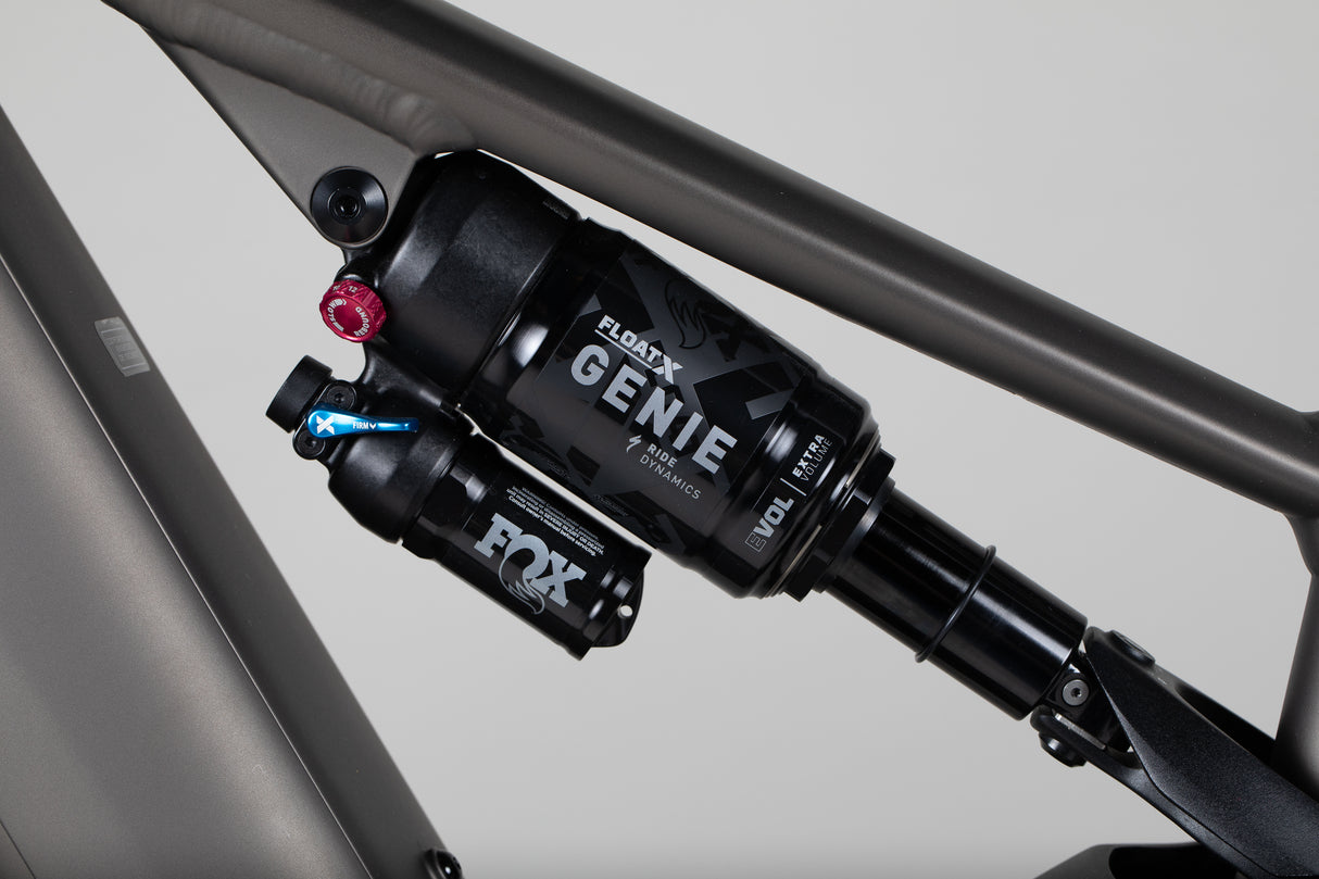 Specialized Turbo Levo 4 Comp Alloy - käytetty sähköpyörä 157-173 cm ajajalle