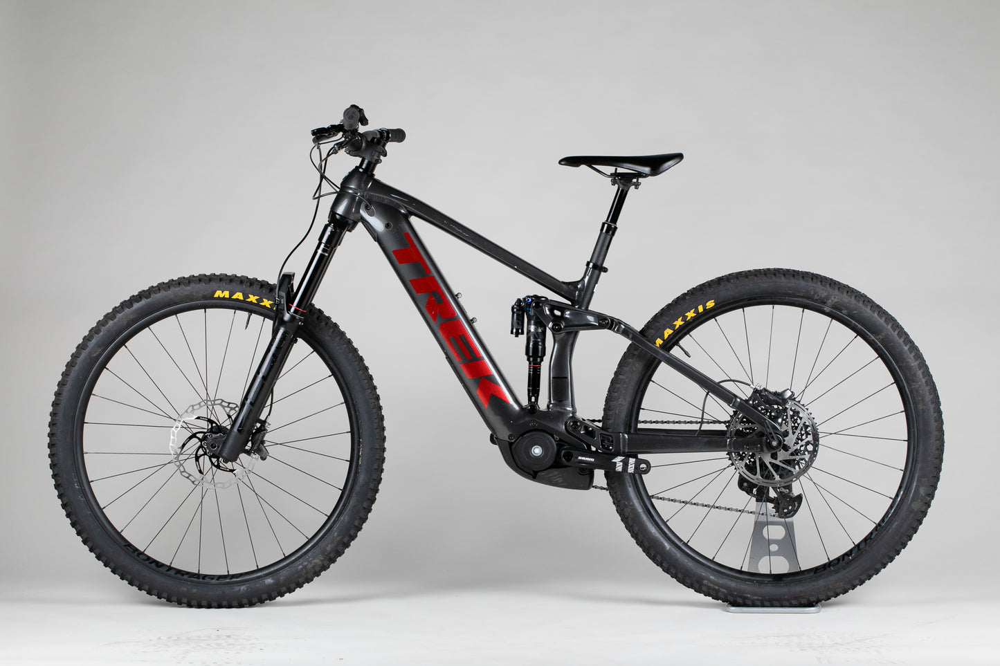 Trek Rail 9 GX AXS Gen 3 - käytetty sähköpyörä ajajalle 161-175 cm