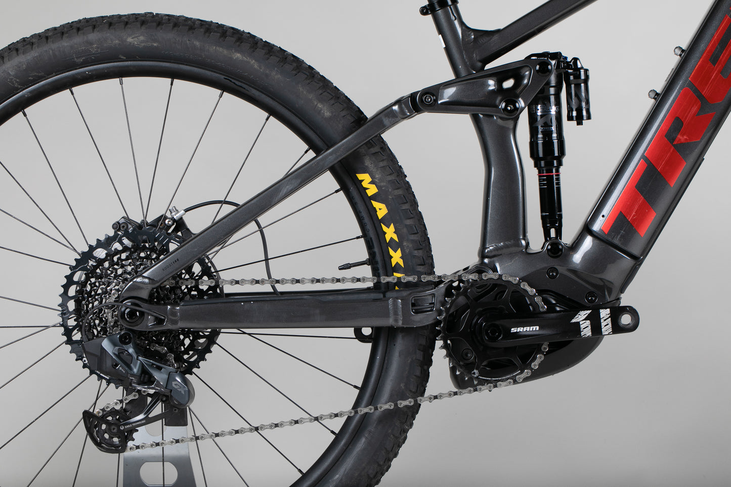 Trek Rail 9 GX AXS Gen 3 - käytetty sähköpyörä ajajalle 161-175 cm