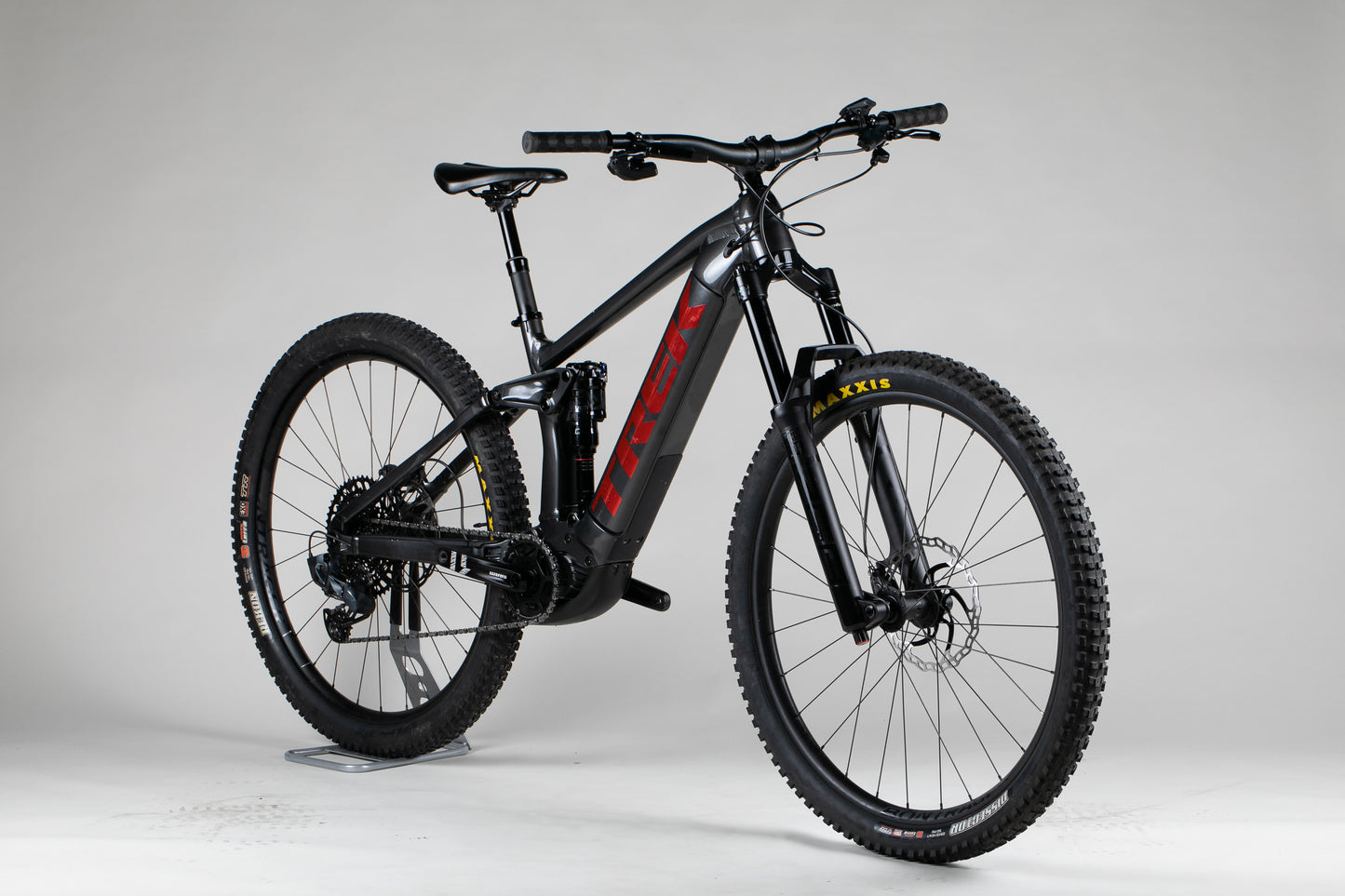 Trek Rail 9 GX AXS Gen 3 - käytetty sähköpyörä ajajalle 161-175 cm