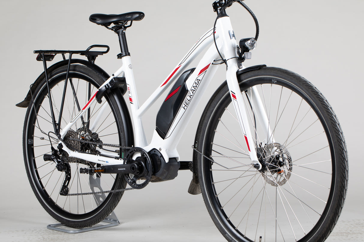 Helkama SE10L 10sp 28” - käytetty sähköpyörä 150-170 cm ajajalle