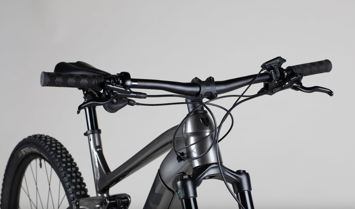 Trek Rail 5 Gen 3 - käytetty sähköpyörä 185-195 cm ajajalle