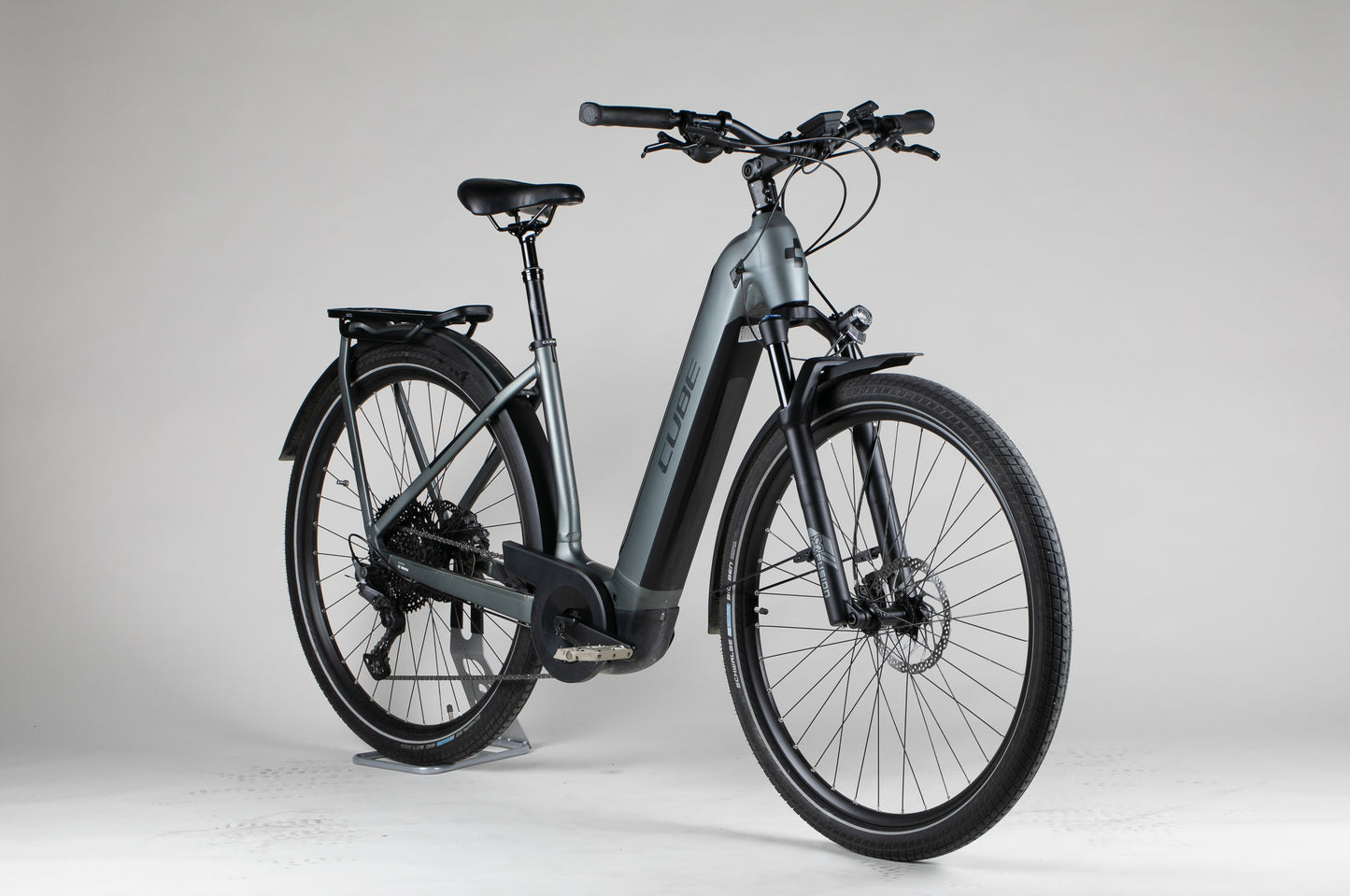Cube Kathmandu Hybrid Pro 625 - käytetty sähköpyörä 159–170 cm ajajalle