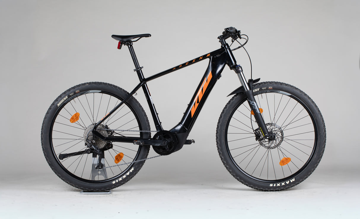 KTM Macina Team 693 - käytetty sähköpyörä 185-198 cm ajajalle