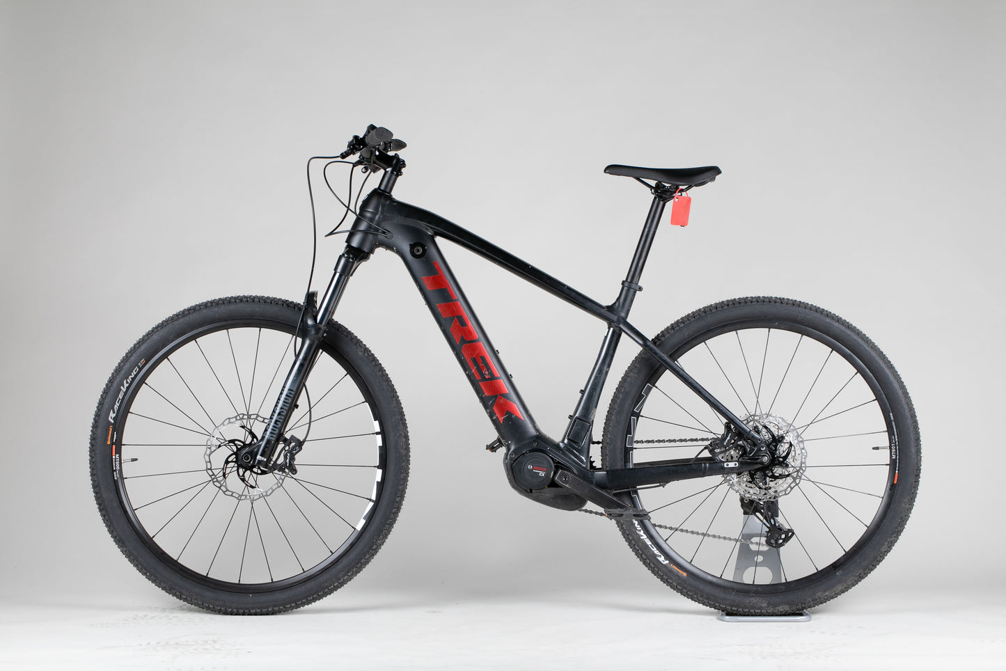 Trek Powerfly 5 - käytetty sähköpyörä 177-188 cm ajajalle