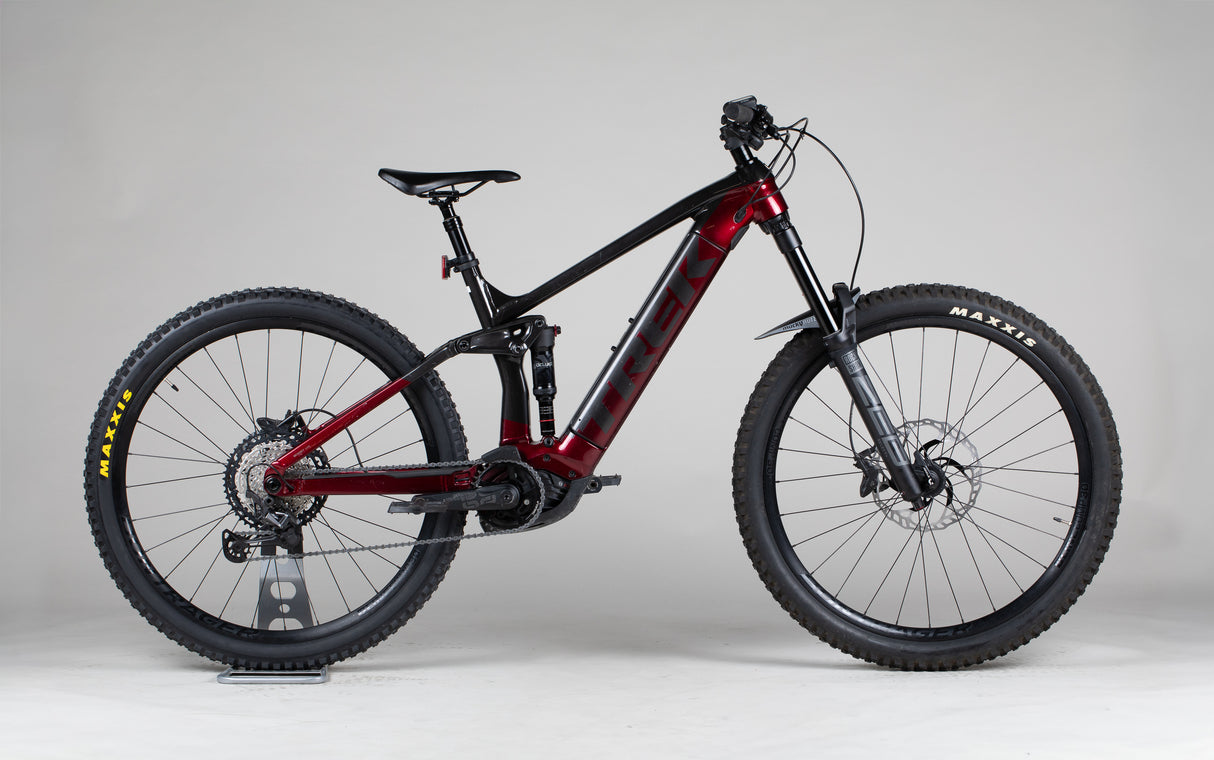 Trek Rail 7 - käytetty sähköpyörä 174-188 cm ajajalle