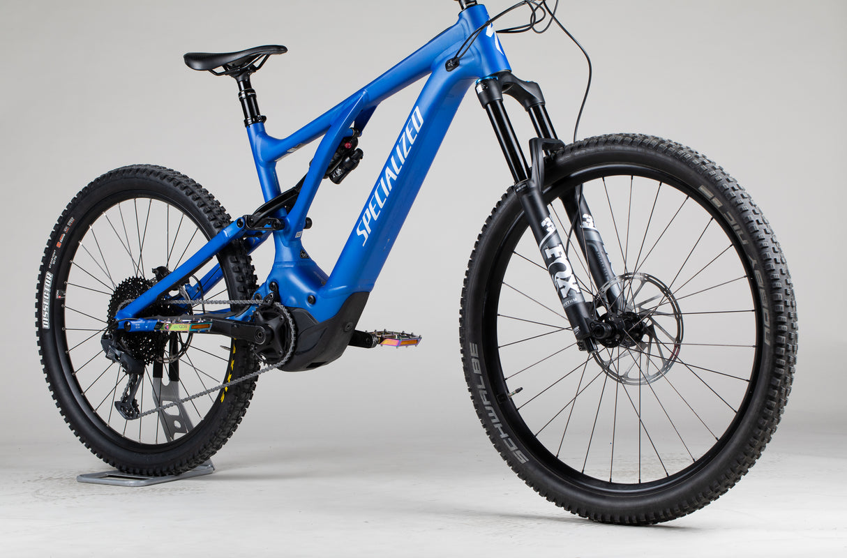 Specialized Turbo Levo Comp - käytetty sähköpyörä 188-203 cm ajajalle