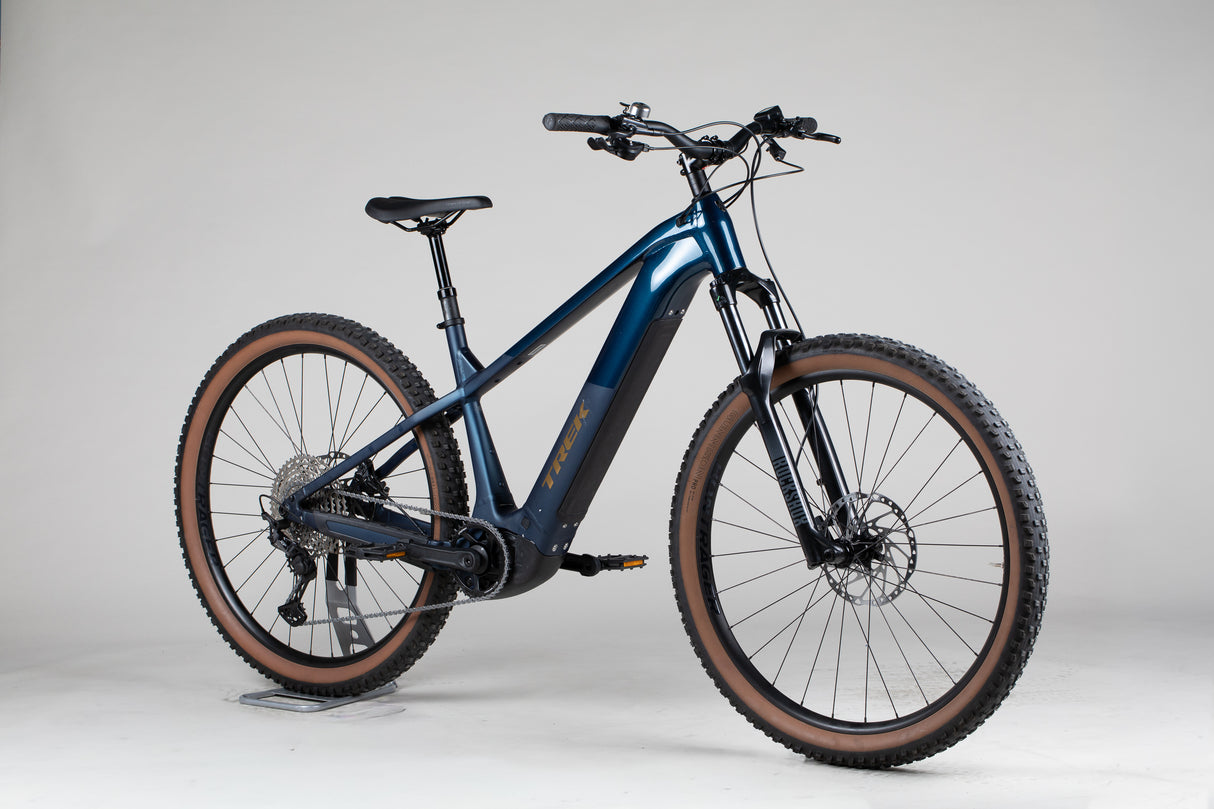 Trek Powerfly+ 4 Gen 5 - käytetty sähköpyörä 185-195 cm ajajalle
