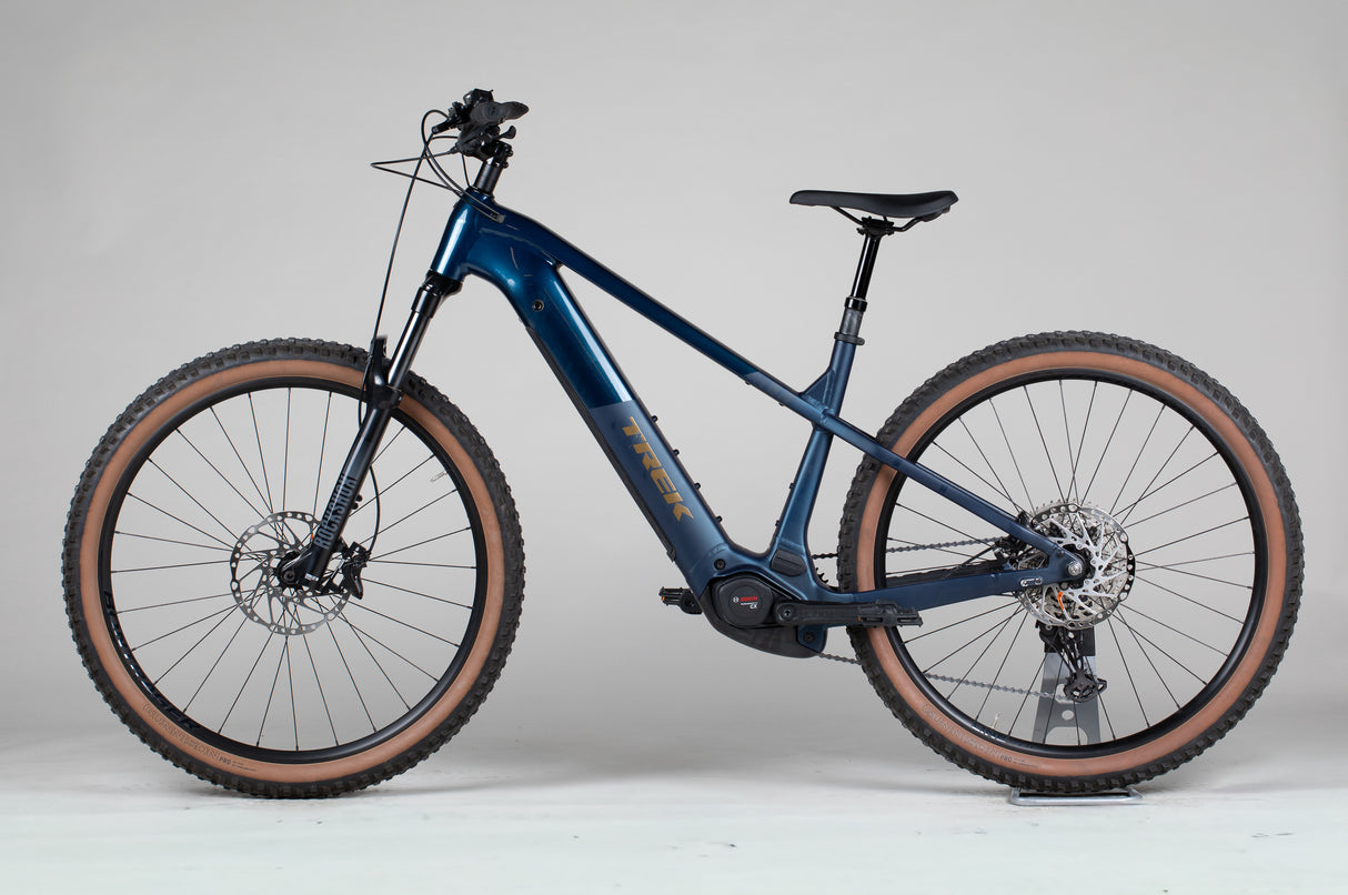Trek Powerfly+ 4 Gen 5 - käytetty sähköpyörä 185-195 cm ajajalle