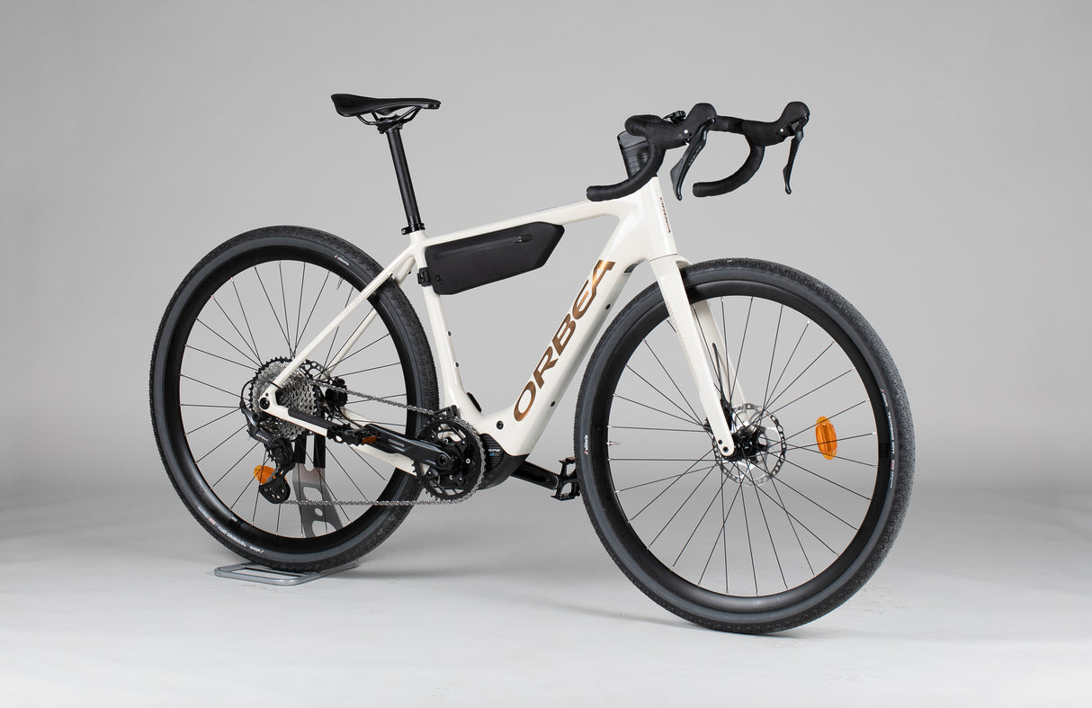 Orbea Denna H30 - käytetty sähköpyörä 168-180 cm ajajalle