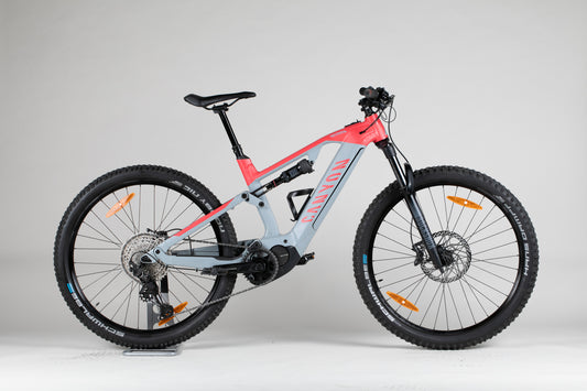 Canyon Neuron on 8 wmn - käytetty sähköpyörä 159–173 cm ajajalle