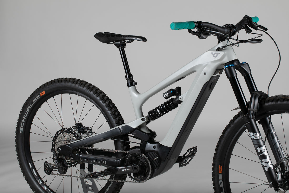 Yt Industries Decoy Shred Mx - käytetty sähköpyörä 154-165 cm ajajalle