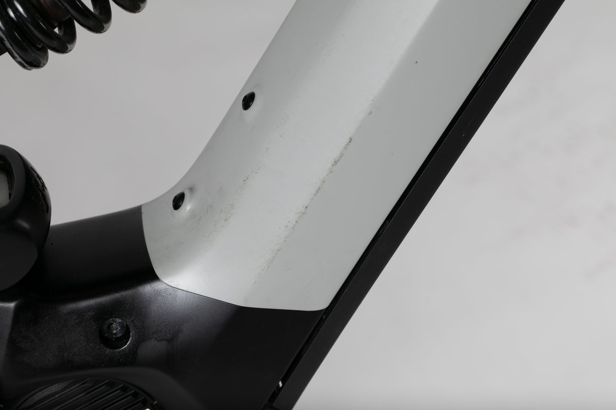 Yt Industries Decoy Shred Mx - käytetty sähköpyörä 154-165 cm ajajalle