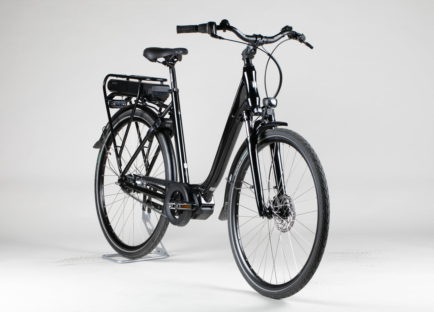 Helkama C 7v 28” - käytetty sähköpyörä 160-185 cm ajajalle