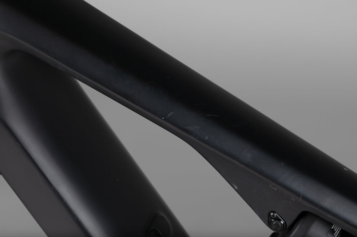 Canyon Spectral:On Cf 7 - käytetty sähköpyörä 177-187 cm ajajalle