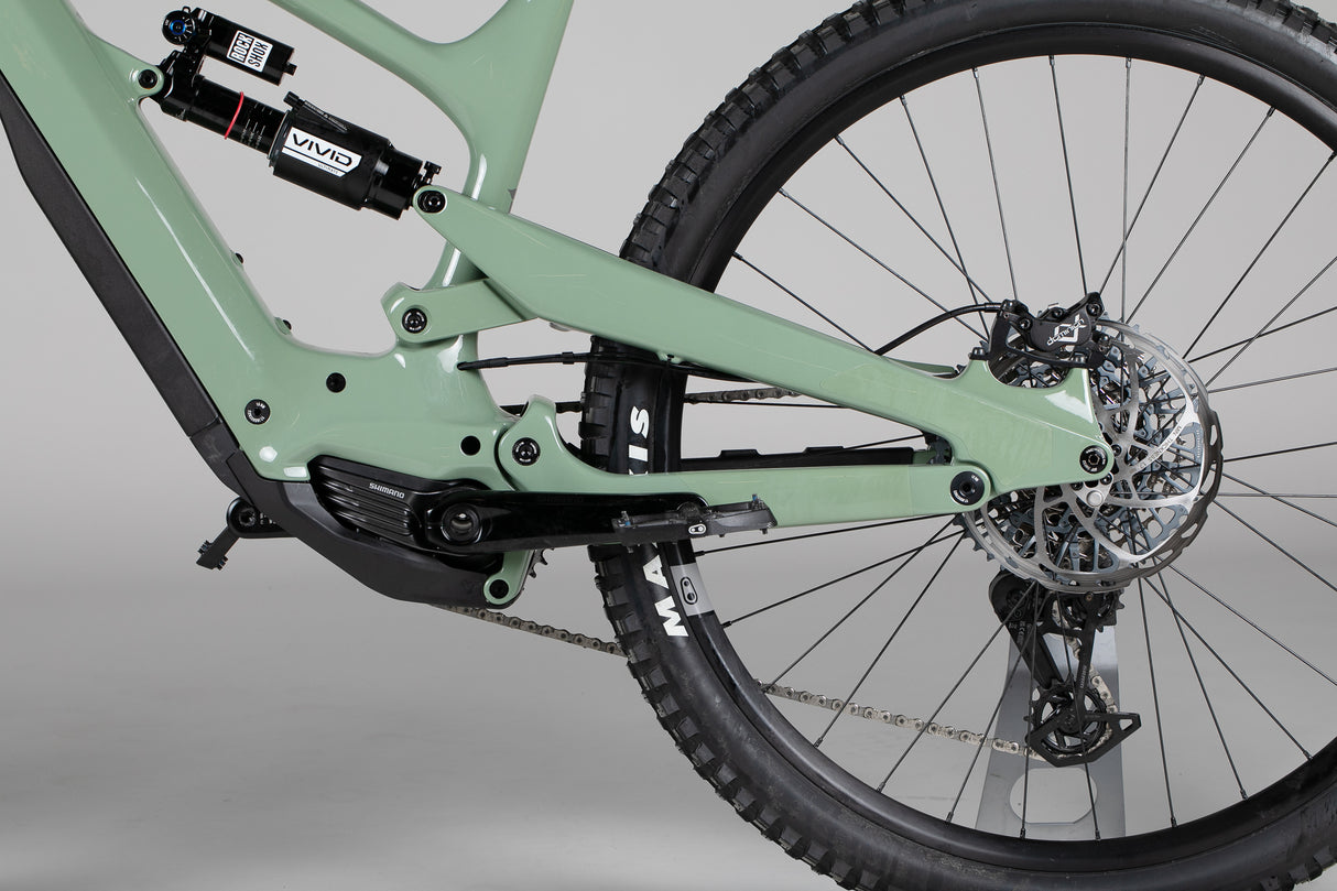 YT Industries Decoy CORE 4 29 - käytetty sähköpyörä 172-182 cm ajajalle