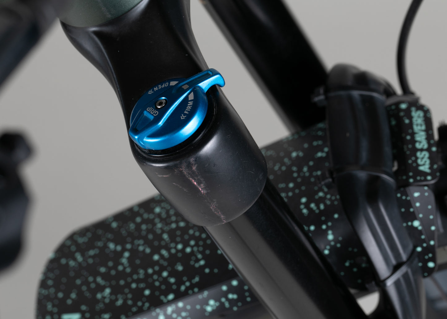 Specialized Turbo Levo - käytetty sähköpyörä 178-193 cm ajajalle