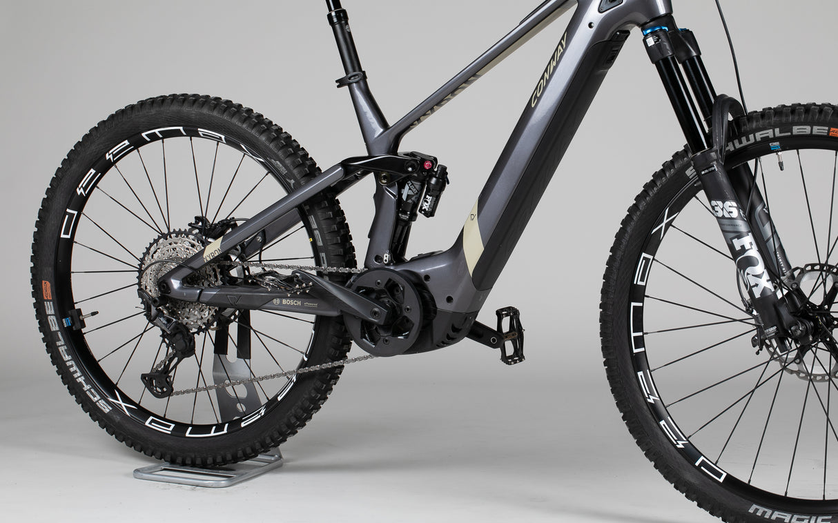 Conway XYRON S 8.9 MX Carbon - käytetty sähköpyörä 168-178 cm ajajalle