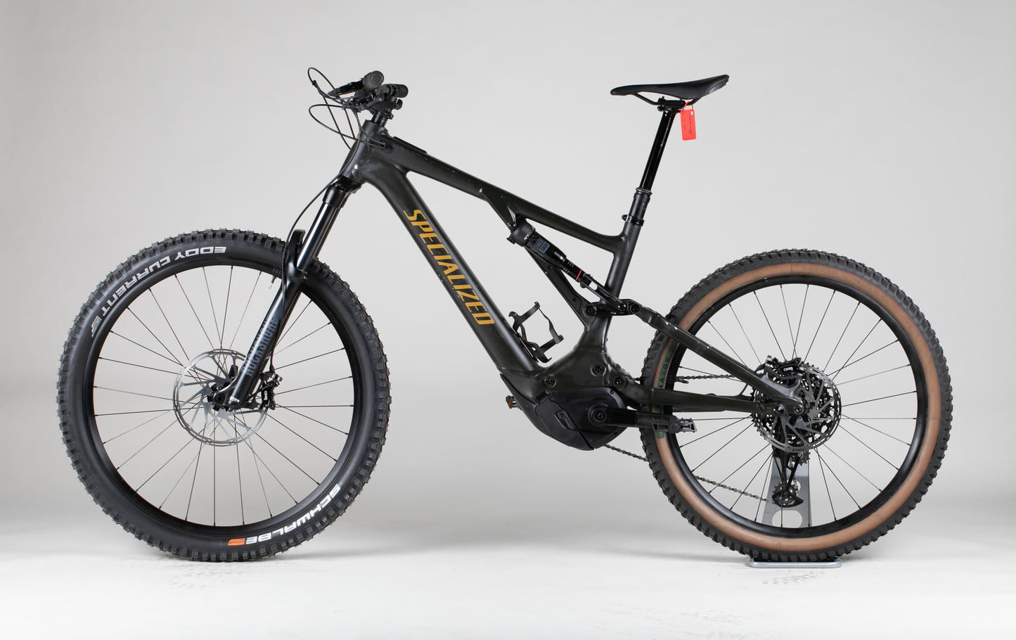 SPECIALIZED Turbo Levo Alloy - käytetty sähköpyörä 178-193 cm ajajalle