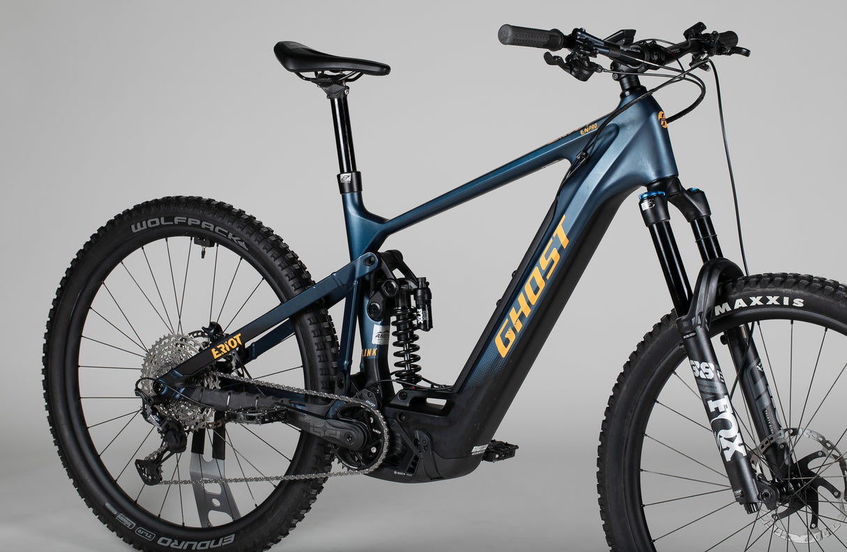 Ghost E-Riot EN CF Pro - käytetty sähköpyörä 187-196 cm ajajalle