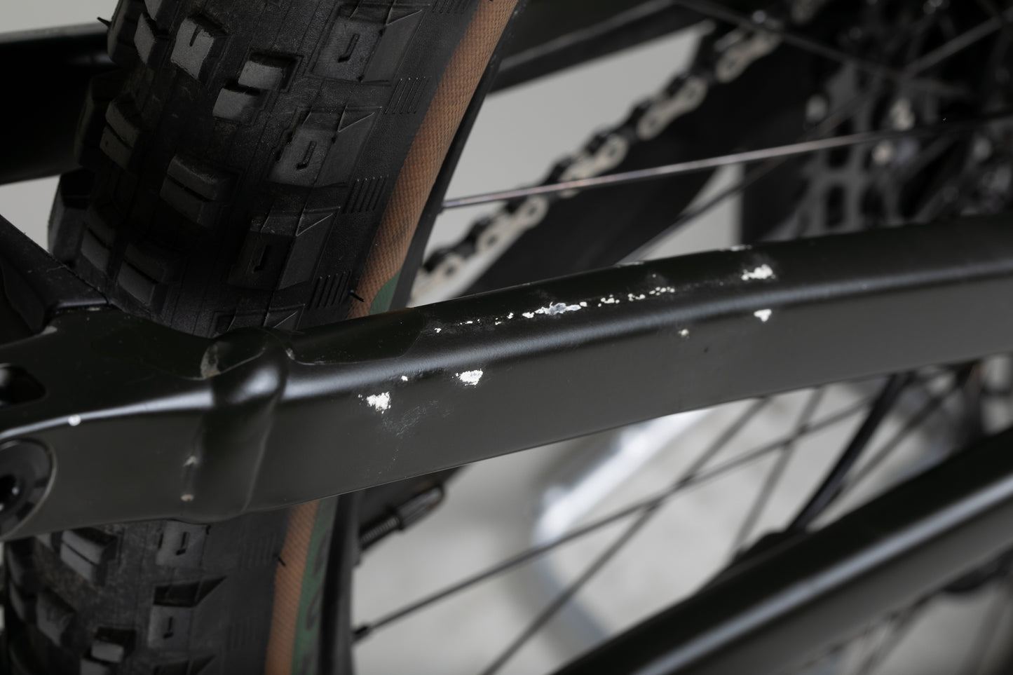 SPECIALIZED Turbo Levo Alloy - käytetty sähköpyörä 178-193 cm ajajalle