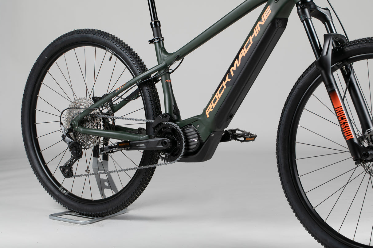 Rock Machine Blizz e 60 - käytetty sähköpyörä 170-180 cm ajajalle