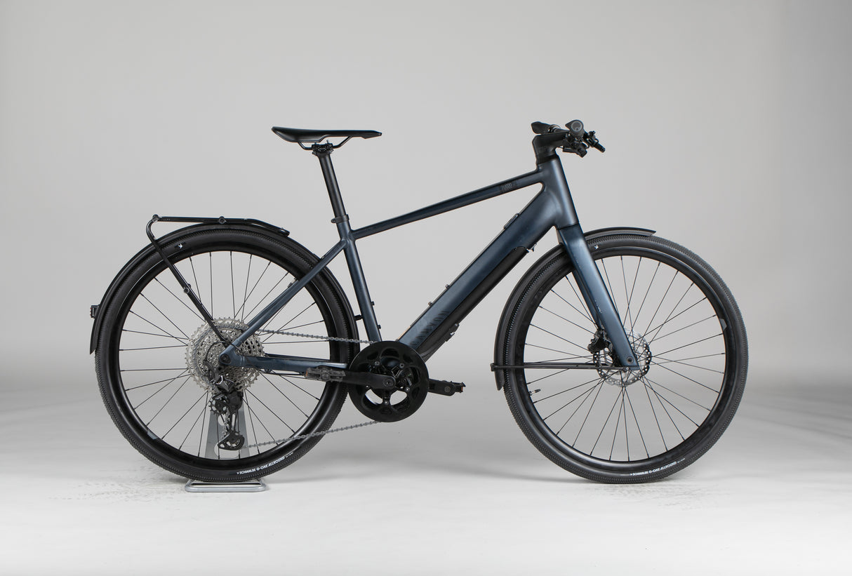 Canyon Commuter:On 7 - käytetty sähköpyörä 168-181 cm ajajalle