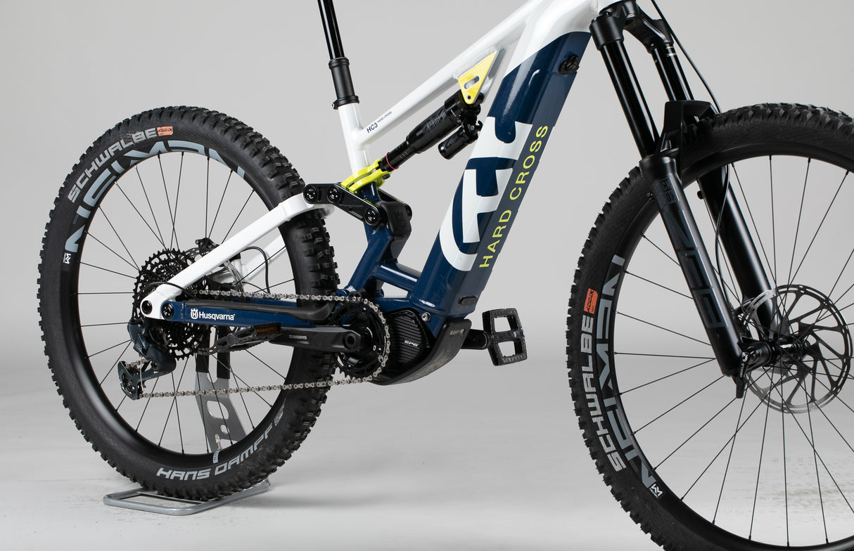 Husqvarna Hard Cross Hc3 - käytetty sähköpyörä 155-165 cm ajajalle