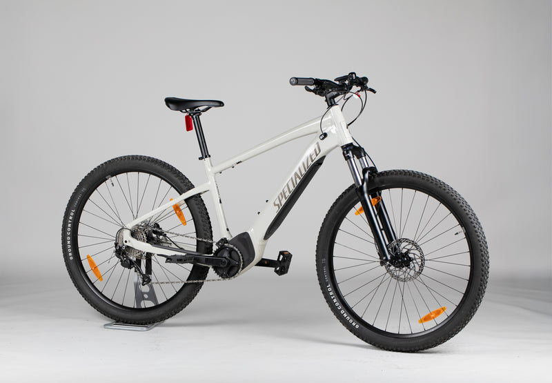 Specialized Turbo Tero 3.0 - käytetty sähköpyörä 178-188 cm ajajalle