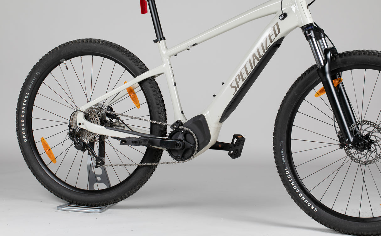 Specialized Turbo Tero 3.0 - käytetty sähköpyörä 178-188 cm ajajalle