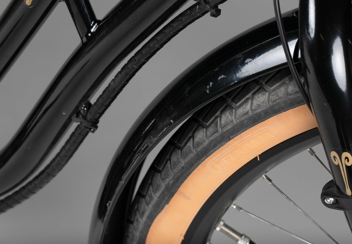 Helkama e-Aino 7sp 26” - käytetty sähköpyörä 155-180 cm ajajalle