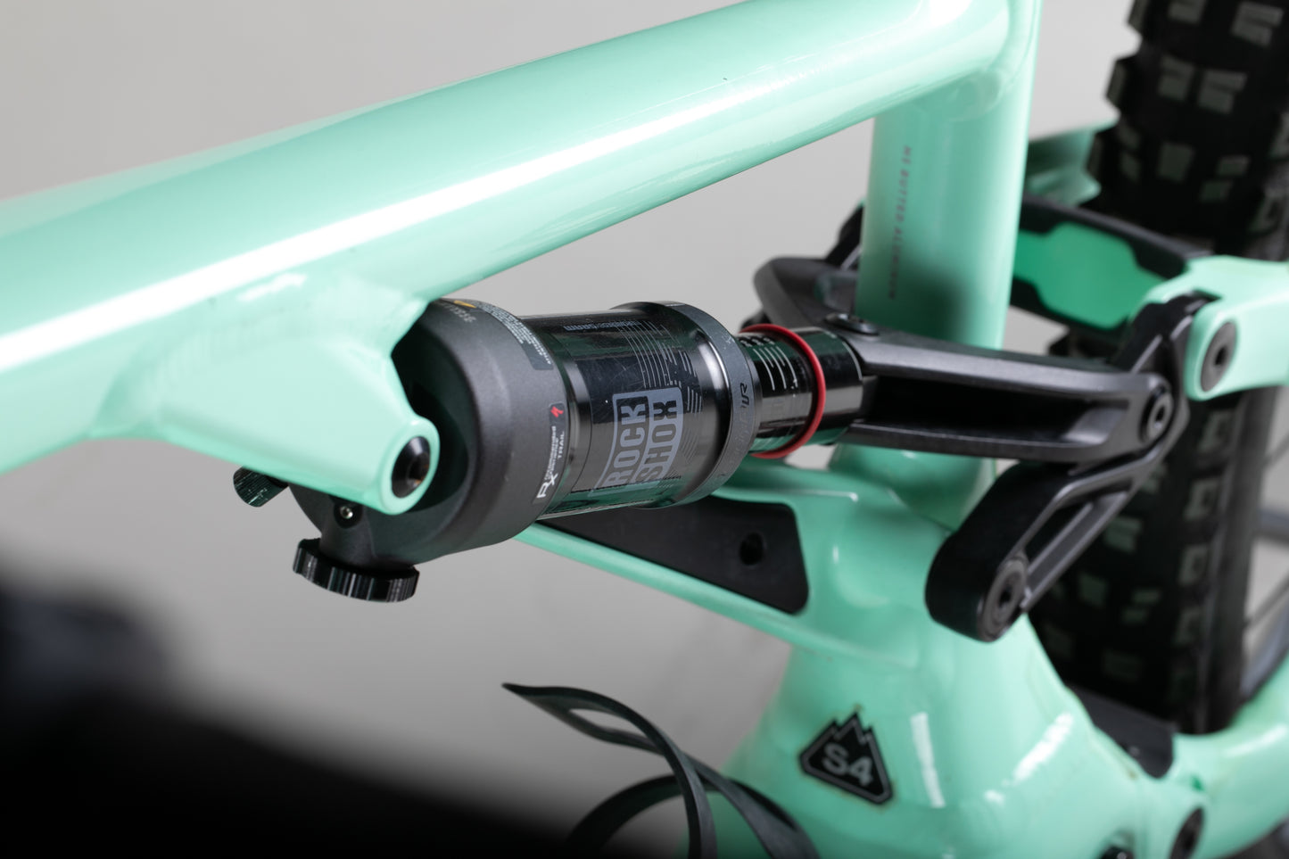 Specialized Turbo Levo - käytetty sähköpyörä 173-188 cm ajajalle