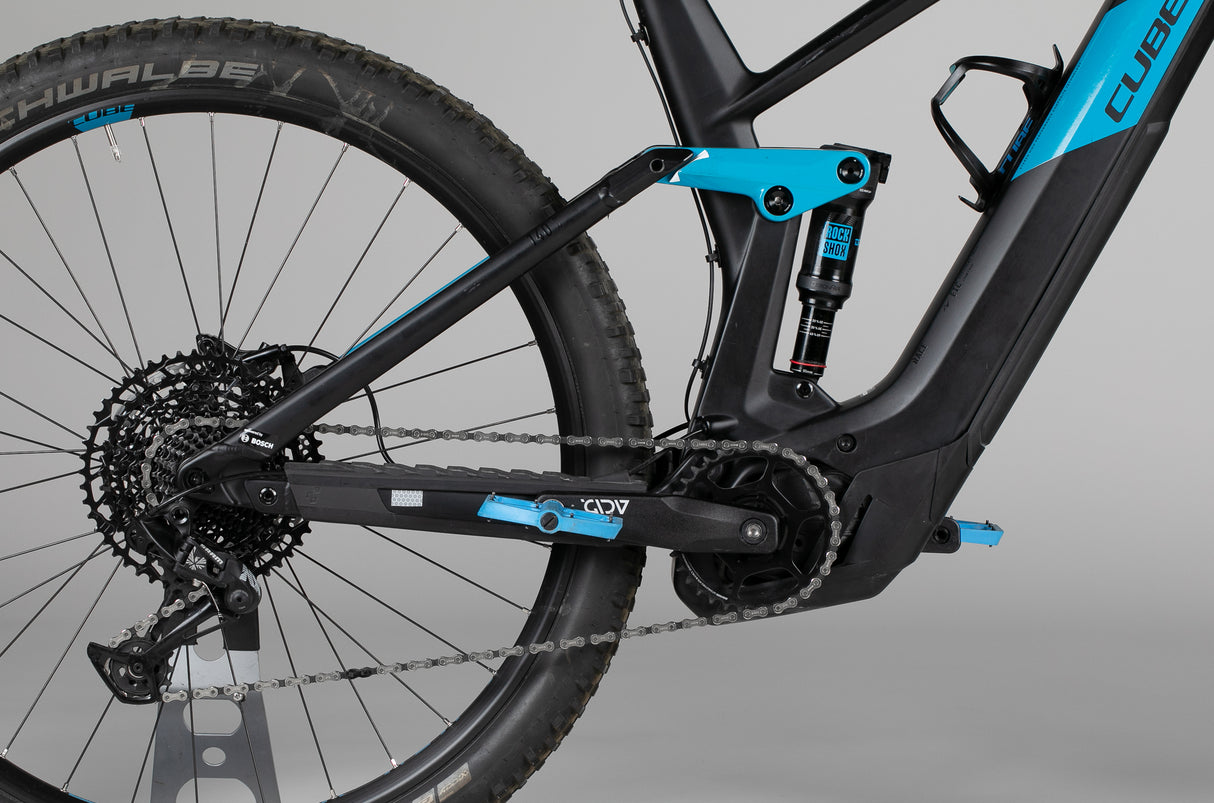 Cube Stereo Hybrid 140 Hpc Race 625 - käytetty sähköpyörä 175-187 cm ajajalle