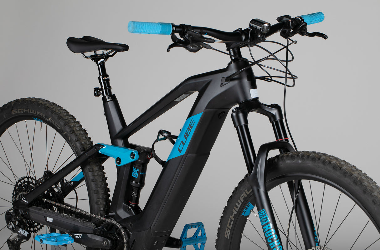 Cube Stereo Hybrid 140 Hpc Race 625 - käytetty sähköpyörä 175-187 cm ajajalle