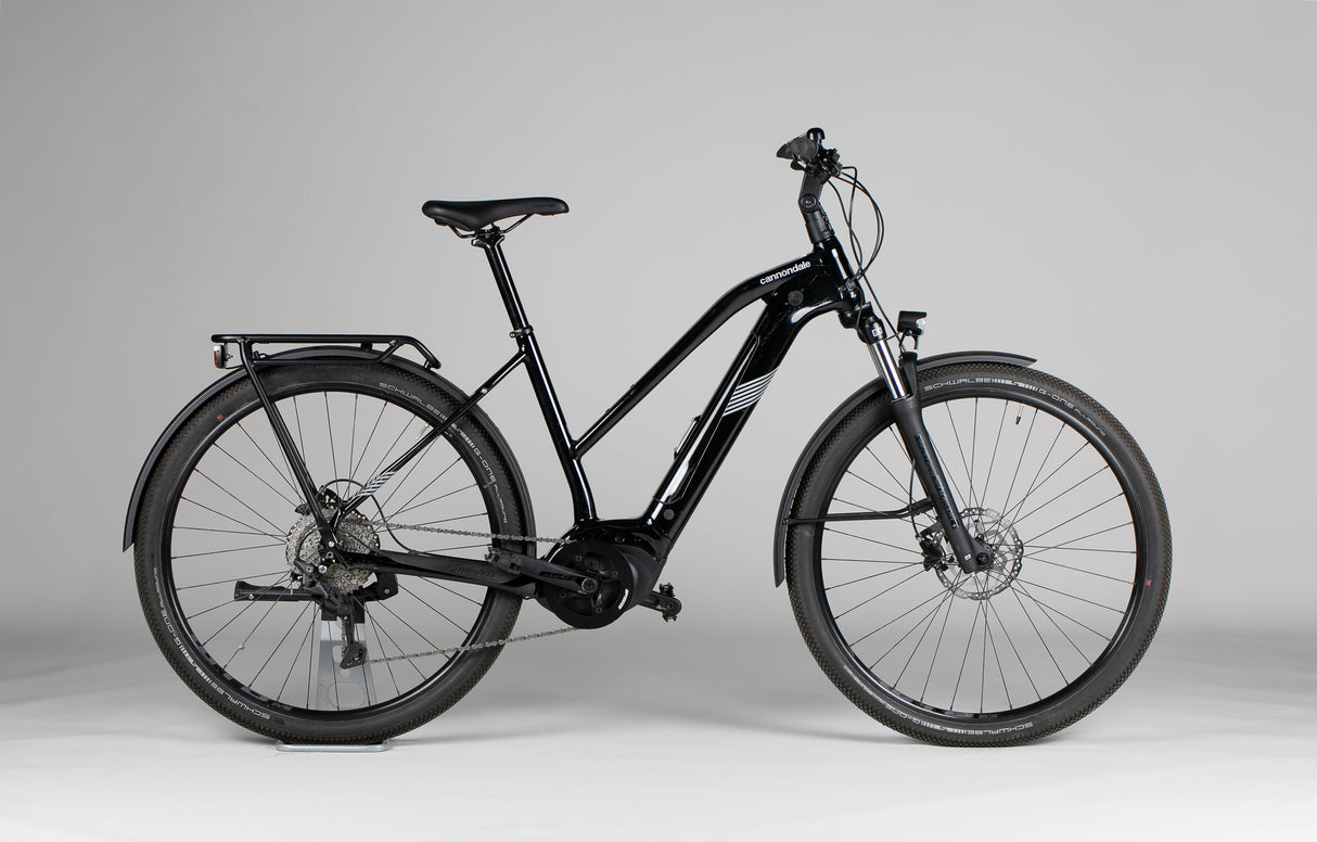 Cannondale Tesoro Neo X 3 Remixte - käytetty sähköpyörä 175-188 cm ajajalle