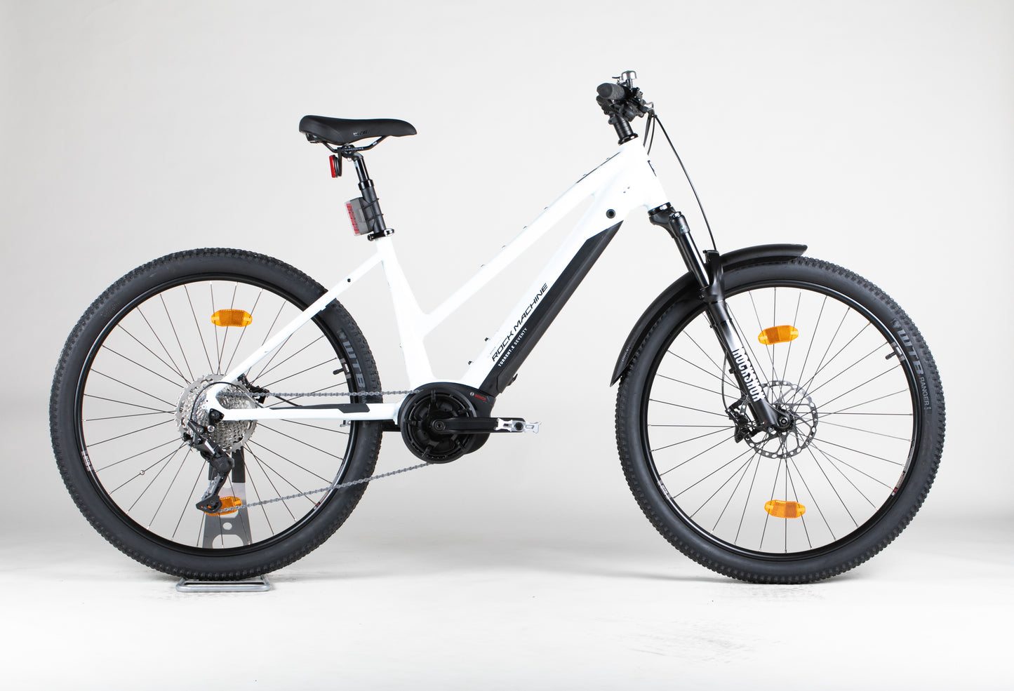 Rock Machine Torrent Int E70-29B - käytetty sähköpyörä 160-185 cm ajajalle