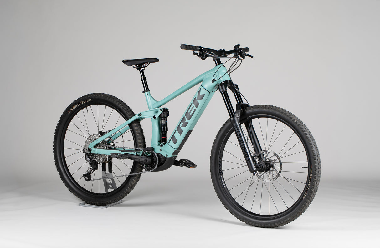 Trek Rail 7 Gen3 - käytetty sähköpyörä 177-188 cm ajajalle