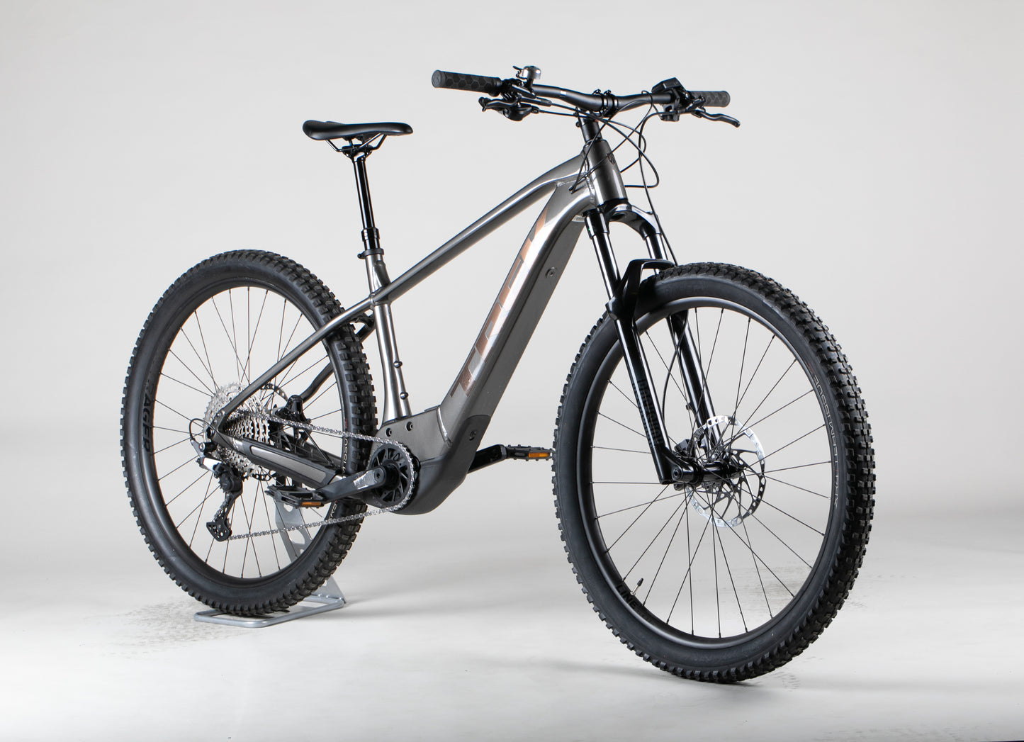 Trek Marlin+ 8 - käytetty sähköpyörä 176–189 cm ajajalle