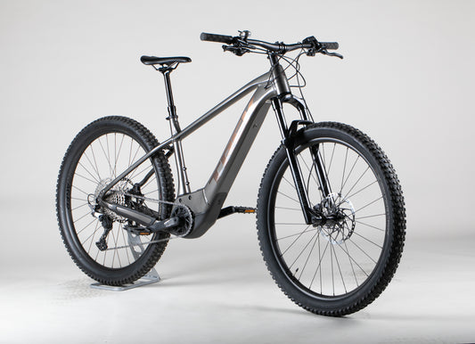 Trek Marlin+ 8 - käytetty sähköpyörä 176–189 cm ajajalle