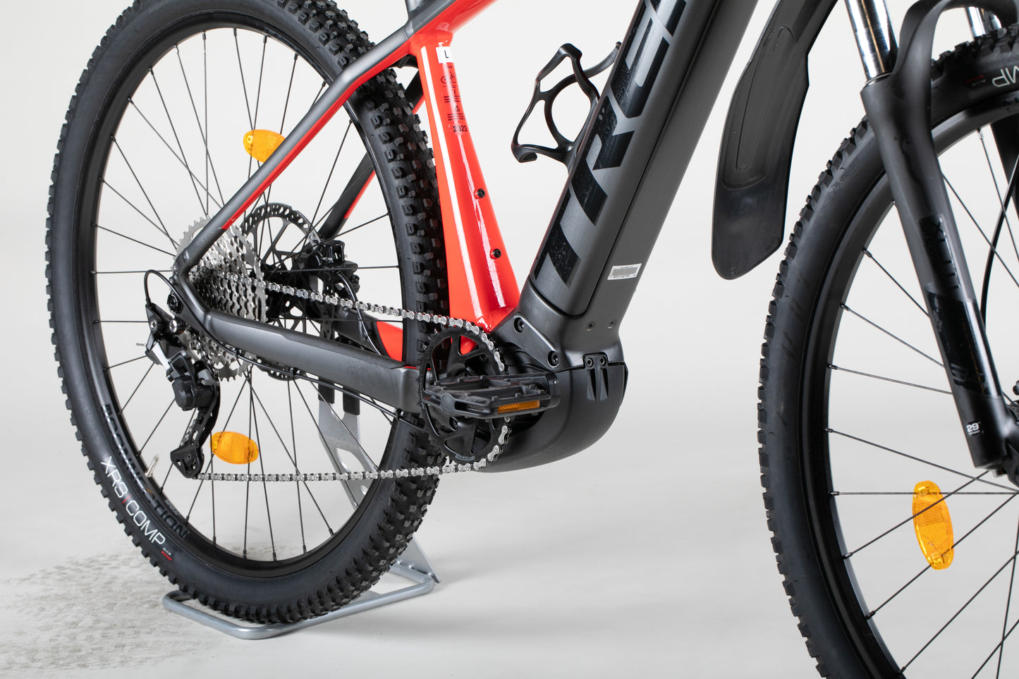 Trek Powerfly 4 - käytetty sähköpyörä 177-188 cm ajajalle