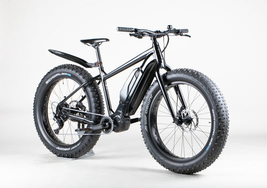 HELKAMA FE10 - käytetty sähköfatbike 160-180 cm ajajalle