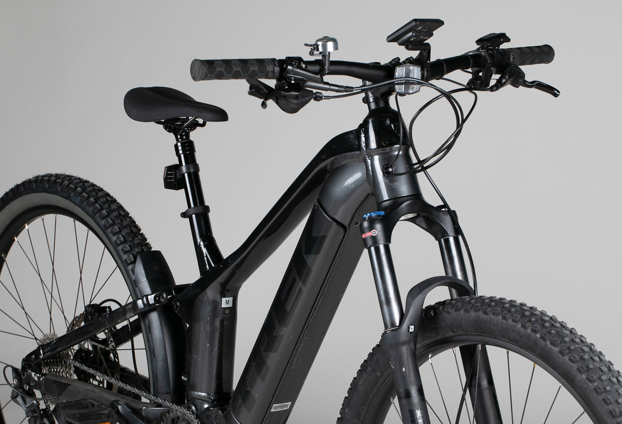 Trek Powerfly FS 4 Gen 3 - käytetty sähköpyörä 165-178 cm ajajalle
